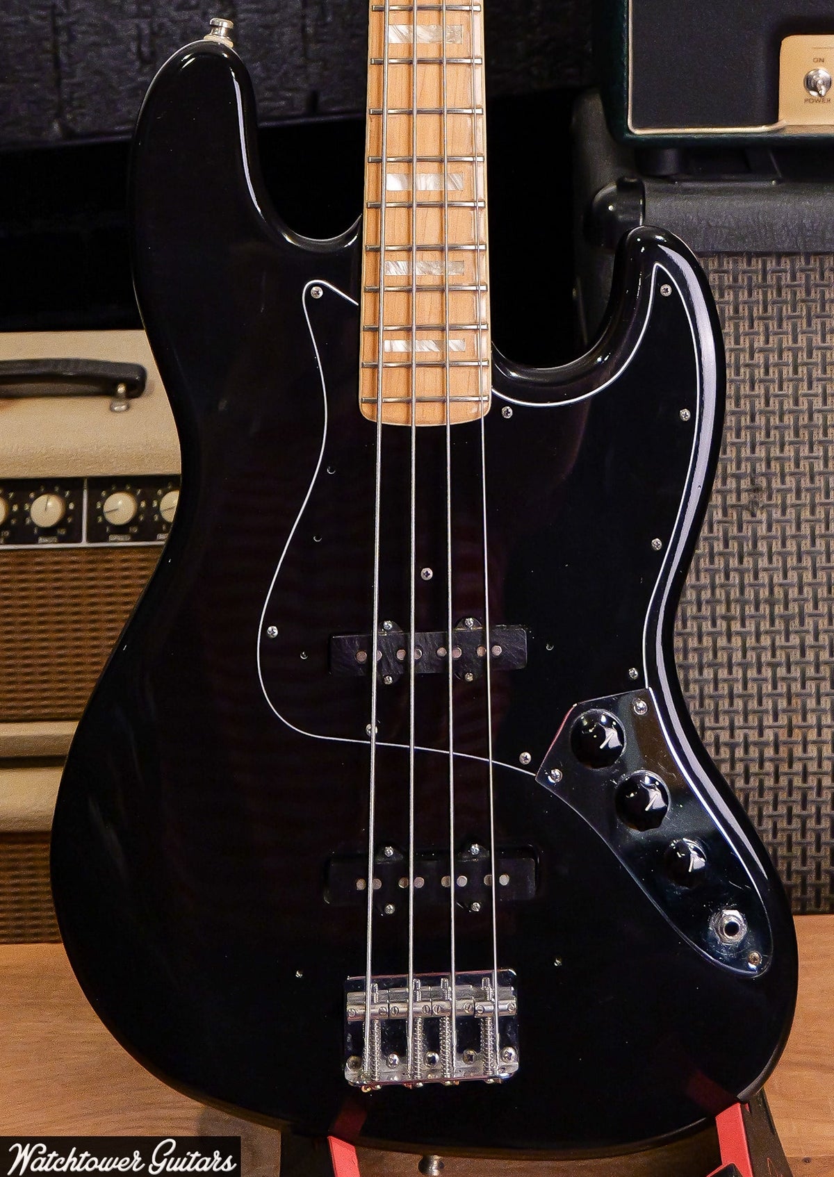 1976 Fender Jazz Bass Black